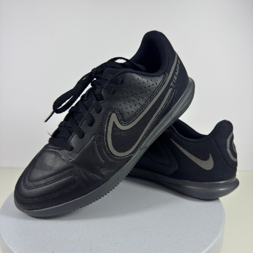 Nike Tiempo Legend Black Soccer Shoes Low Top Leather‎ Cleats Size 5.5Y